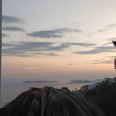 Coralia Nest Σπίτι διακοπών Γλώσσα